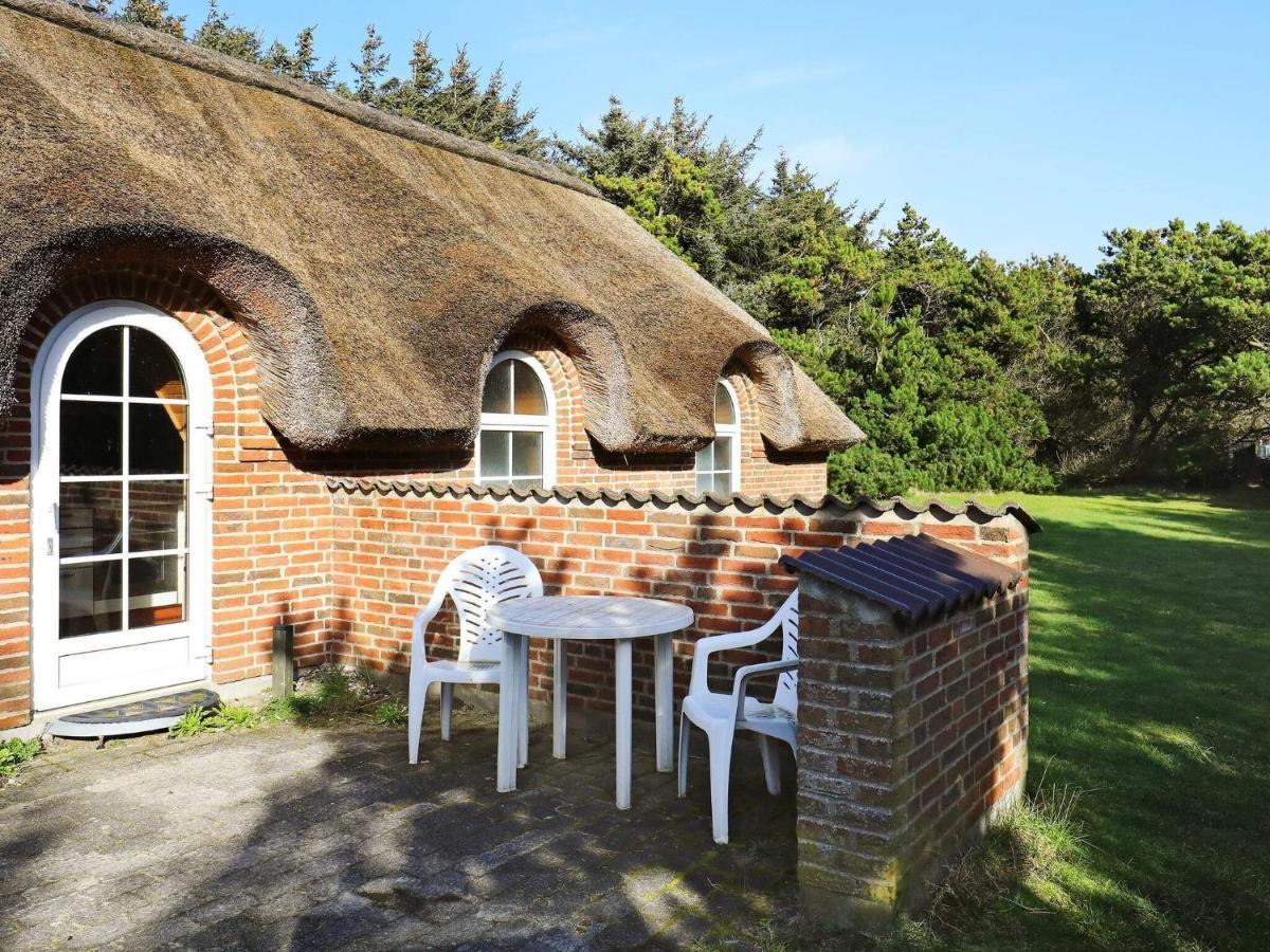 Three-Bedroom Holiday Home In Lokken 1 מראה חיצוני תמונה