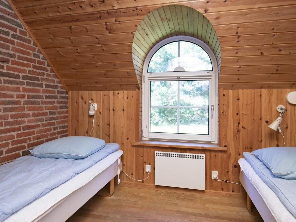 Three-Bedroom Holiday Home In Lokken 1 מראה חיצוני תמונה