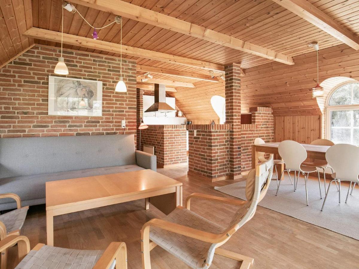 Three-Bedroom Holiday Home In Lokken 1 מראה חיצוני תמונה